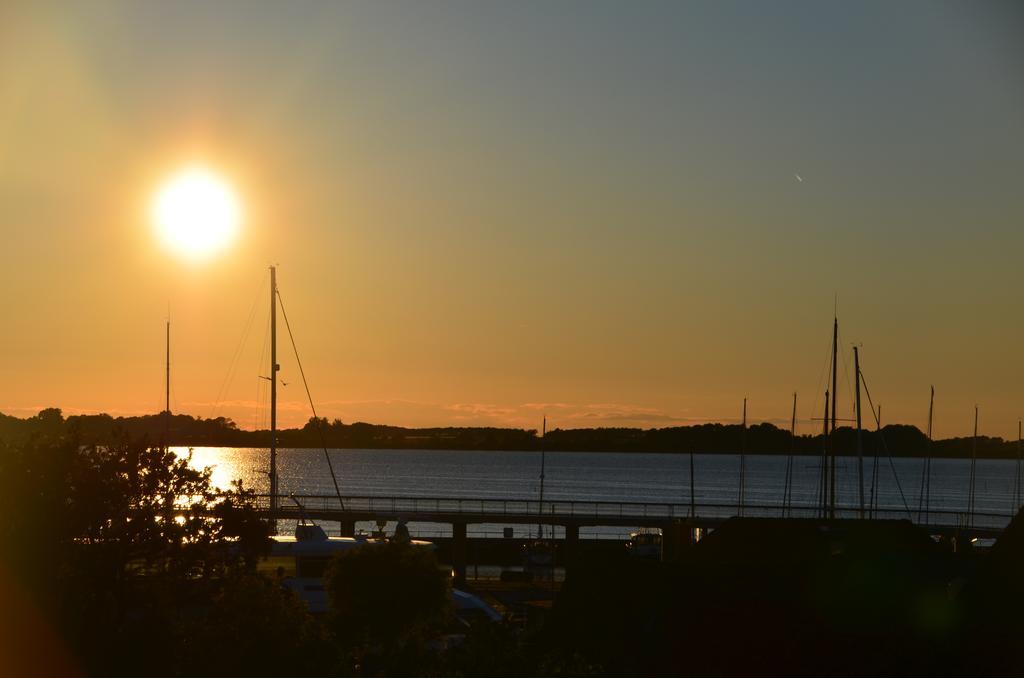 Loui'S Fewo Wiek Wiek auf Rügen Buitenkant foto
